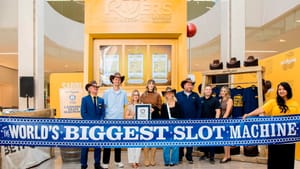 BetRivers Sets Guinness World Record with 16-Foot Slot Machine in